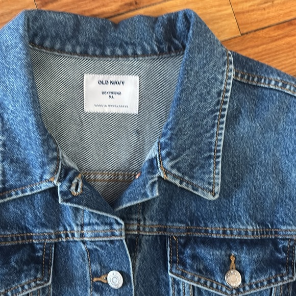 Brand new Jean jacket with tag - Picture 3 of 4